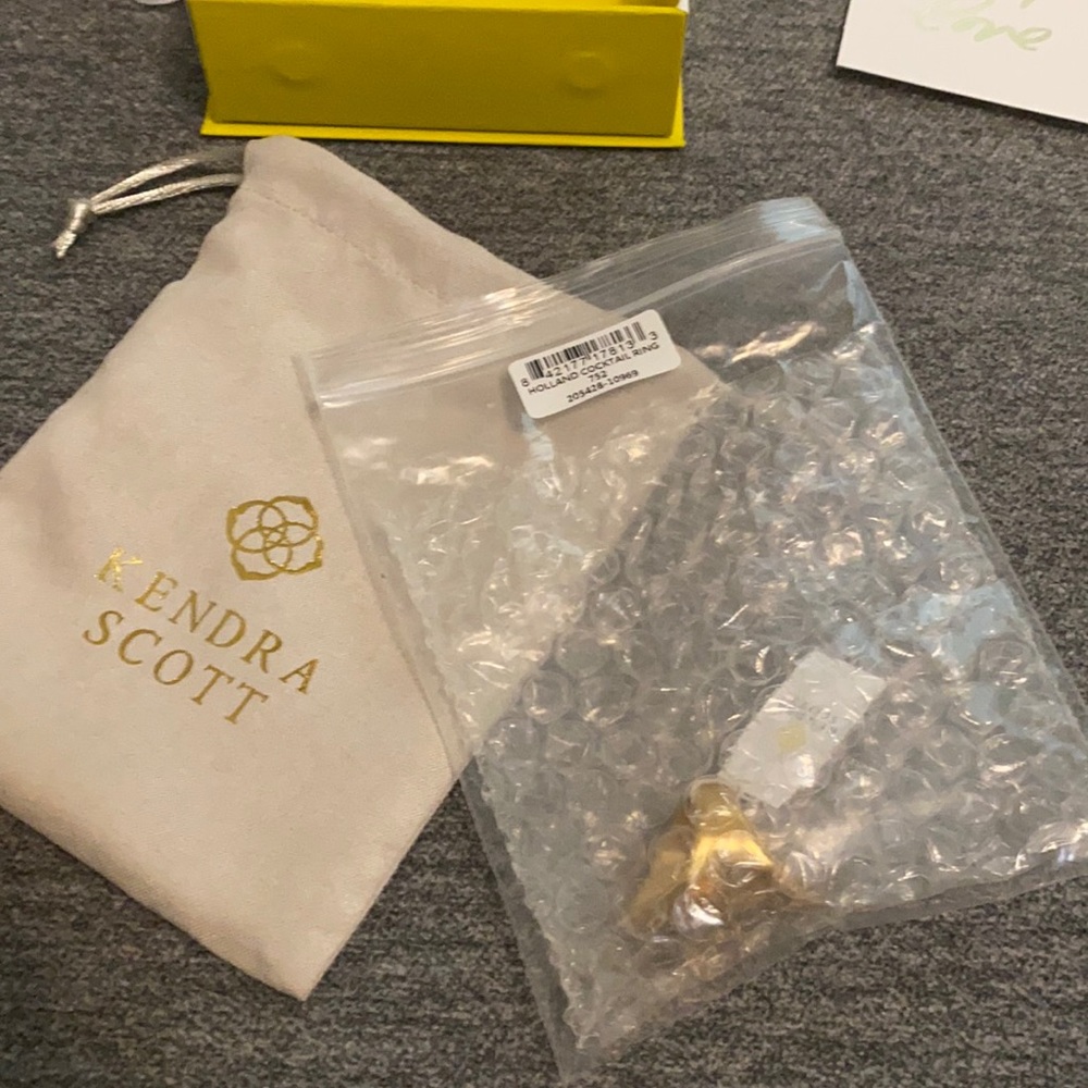 Kendra Scott set - Picture 5 of 7
